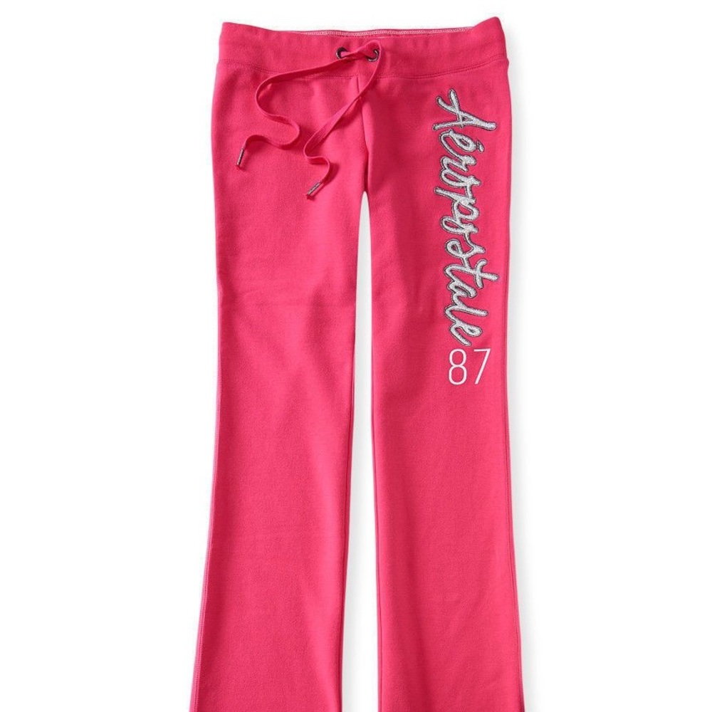 ⭐️ Aeropostale Stretch Pink Sweats